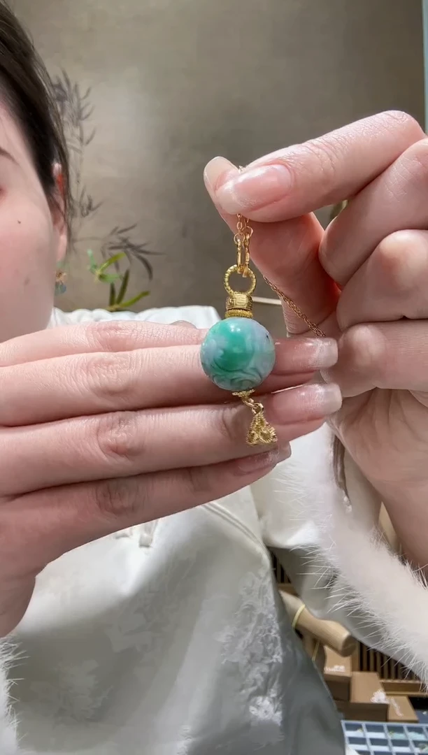 【闪购商品】翡翠颈饰未镶嵌吊坠