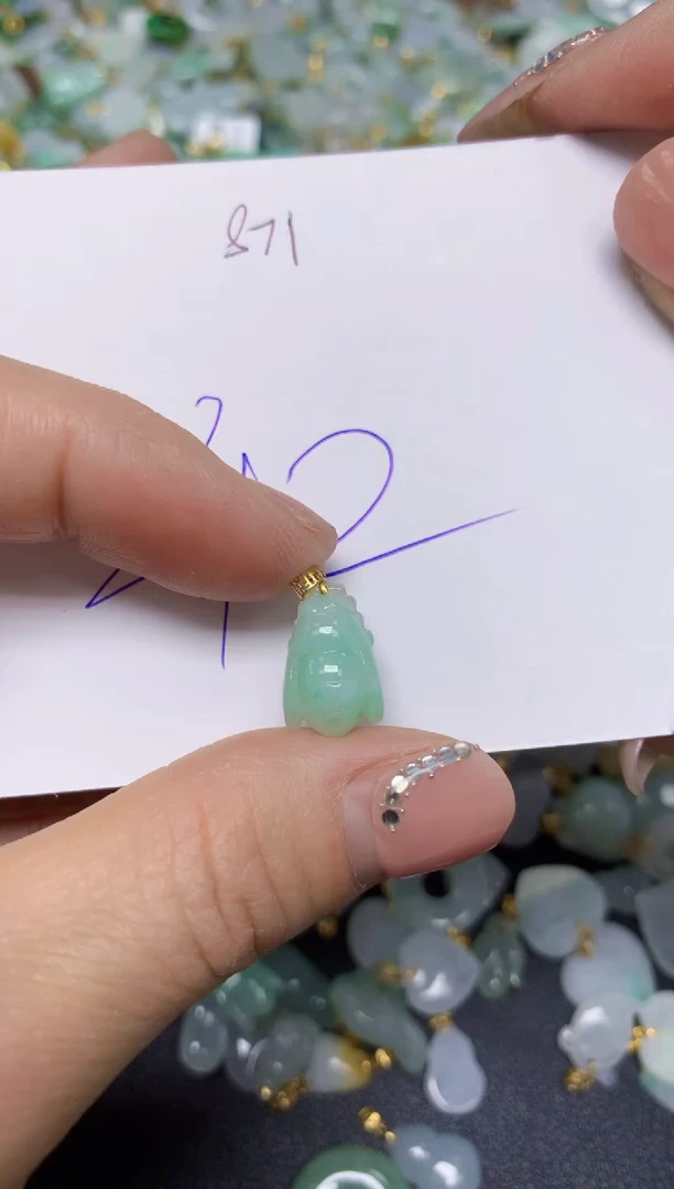 【闪购商品】翡翠挂件18K金镶嵌 天然翡翠A货