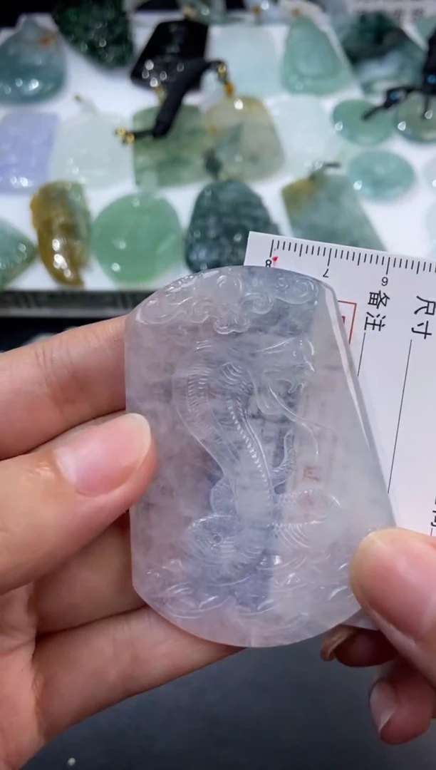 未镶嵌挂件翡翠376015   多人