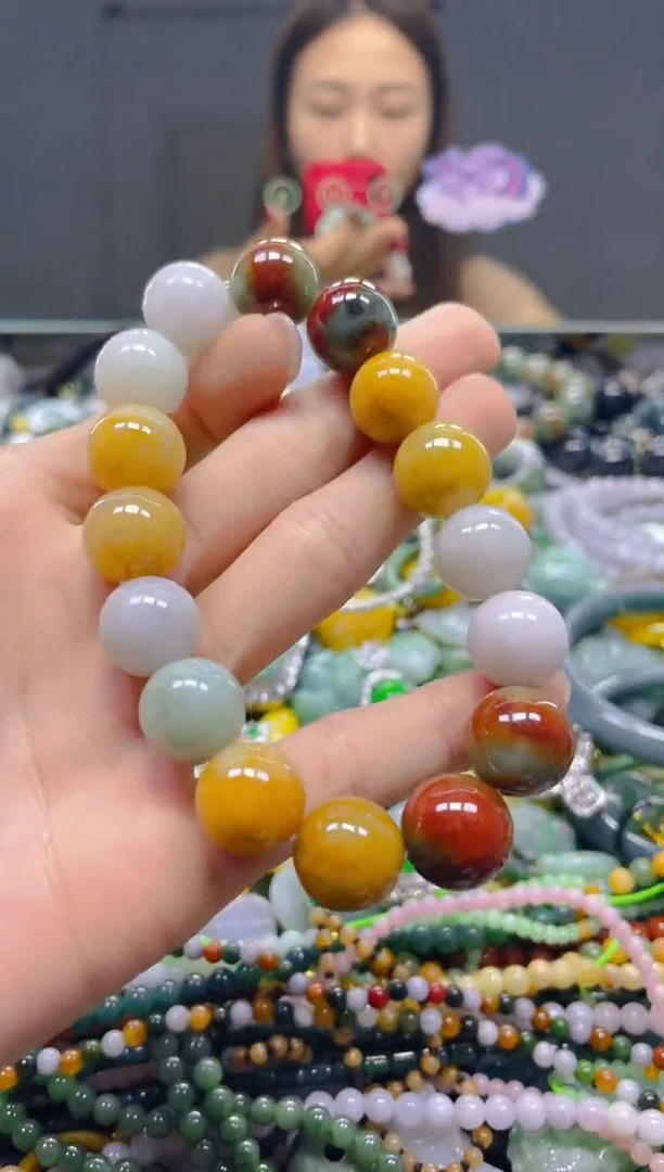 颈饰未镶嵌翡翠13MM/D/翡翠A货，一件也是批发价
