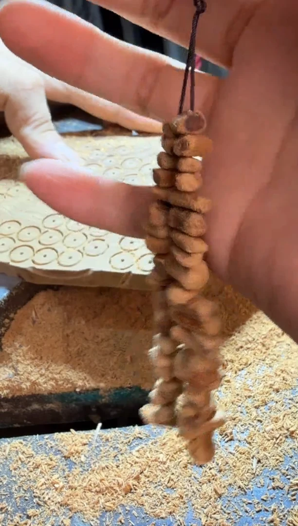 檀香木其他随形挂件
