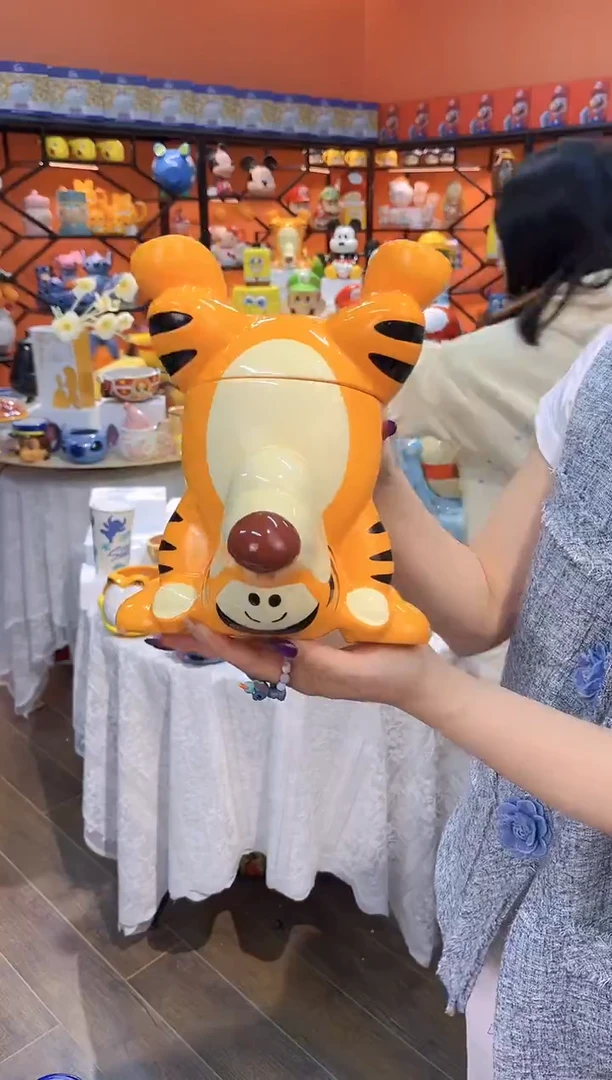 瓷片@@小老虎陶瓷饼干罐