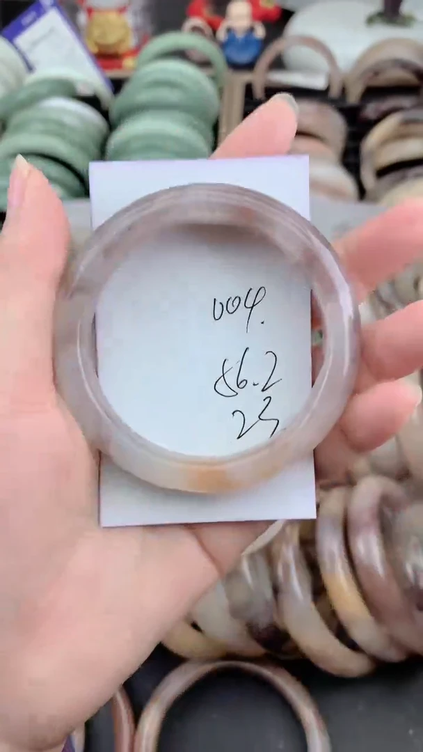 未镶嵌手镯石英质玉004