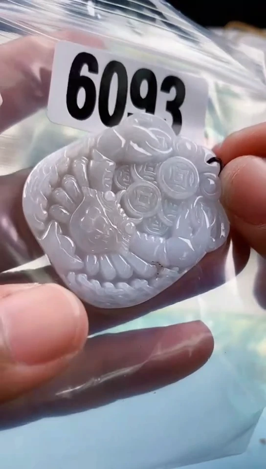【闪购商品】翡翠挂件未镶嵌天然翡翠吊坠挂件