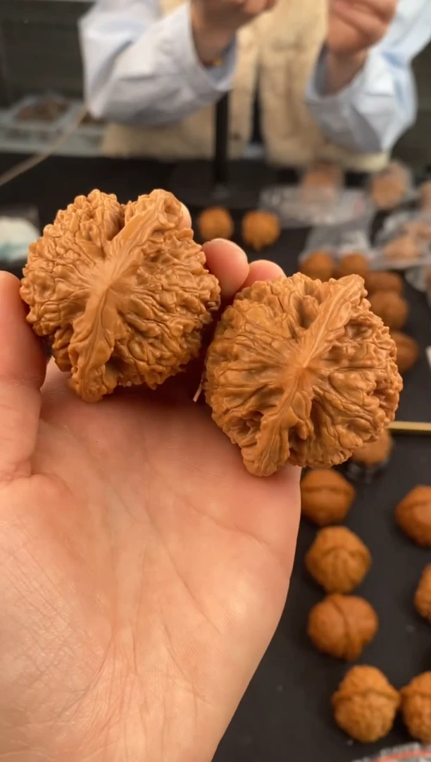 【闪购商品】文玩核桃把件官帽48-x532