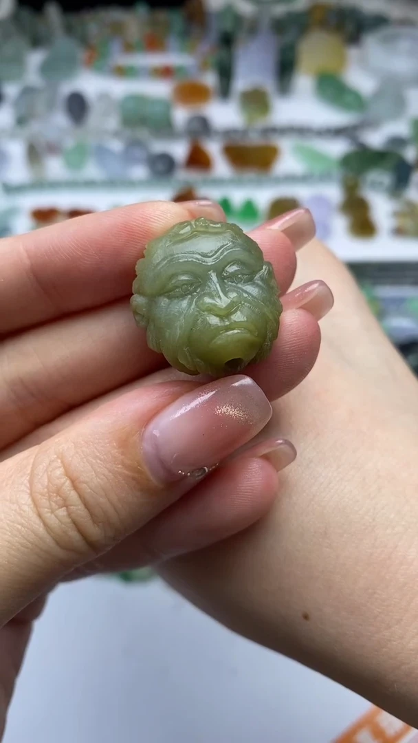 未镶嵌定制翡翠毛货定制不退不换