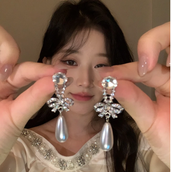 合金耳饰 银质仿钻蝴蝶结珍珠耳环 华丽优雅精致耳饰新款耳饰