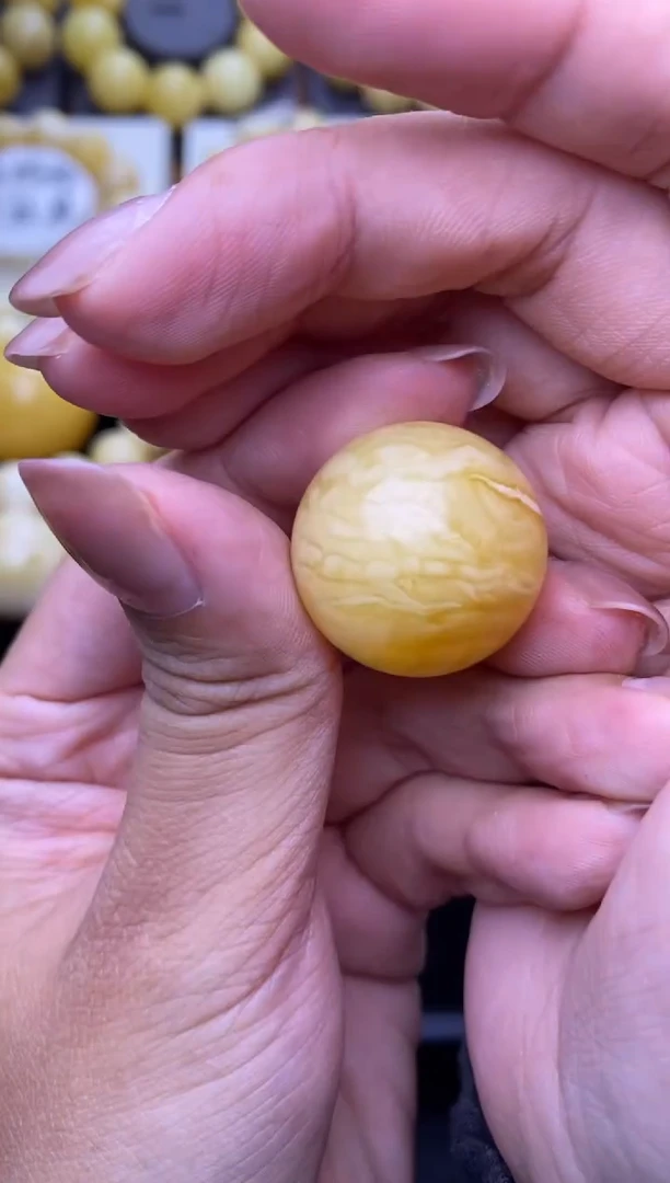 裸石琥珀未镶嵌大小姐珠宝23