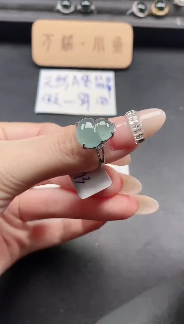 银S925镶嵌戒指翡翠51151