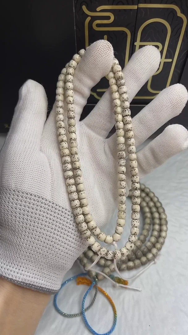 手串星月菩提小驼包6x5.e067