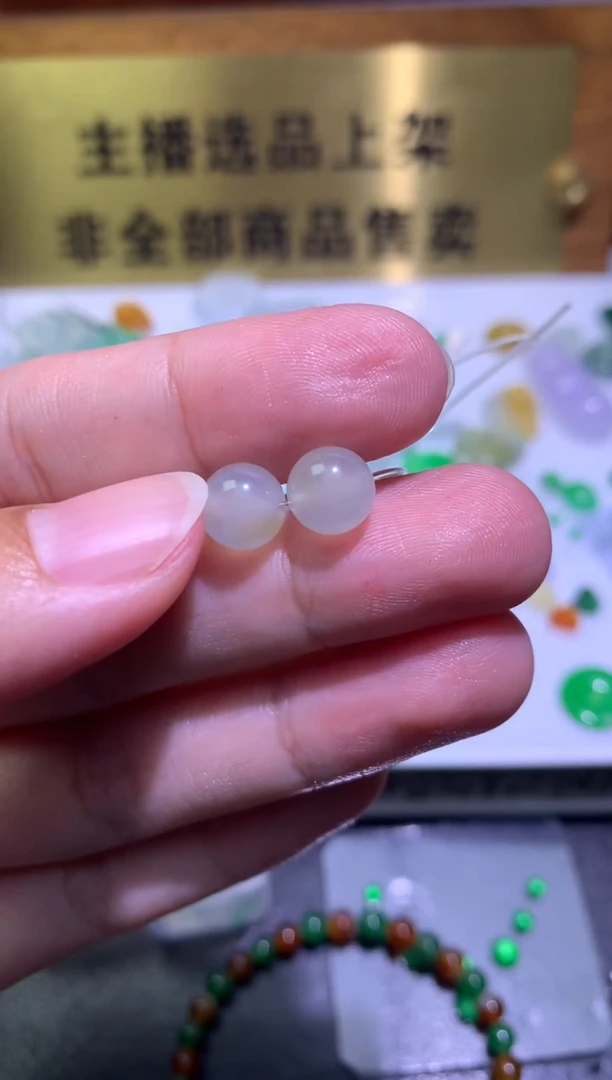 未镶嵌定制翡翠毛货