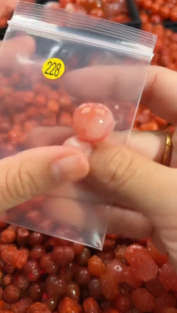 颈饰未镶嵌南红玛瑙11