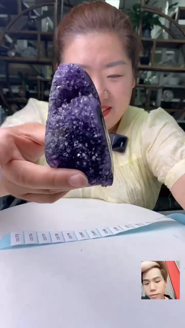 水晶珠宝半成品未镶嵌紫晶洞D74