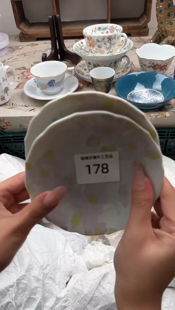 瓷片栩***哒R 178