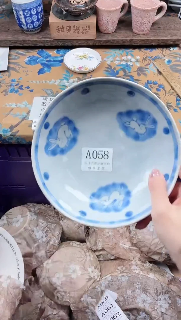 瓷片鹰**有                A058