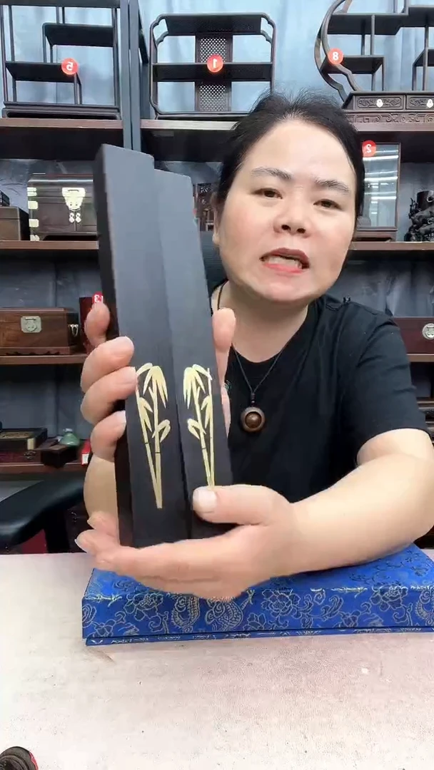 鸡翅木类端景台小李子红木工艺品