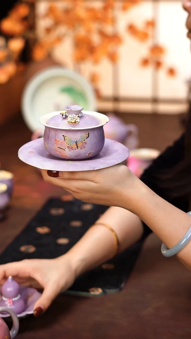 手绘紫蝶粉引花朵壶承+盖碗+提溜