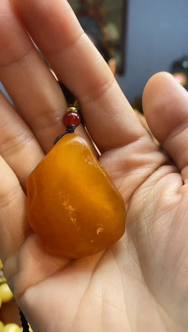 琥珀颈饰未镶嵌吊坠