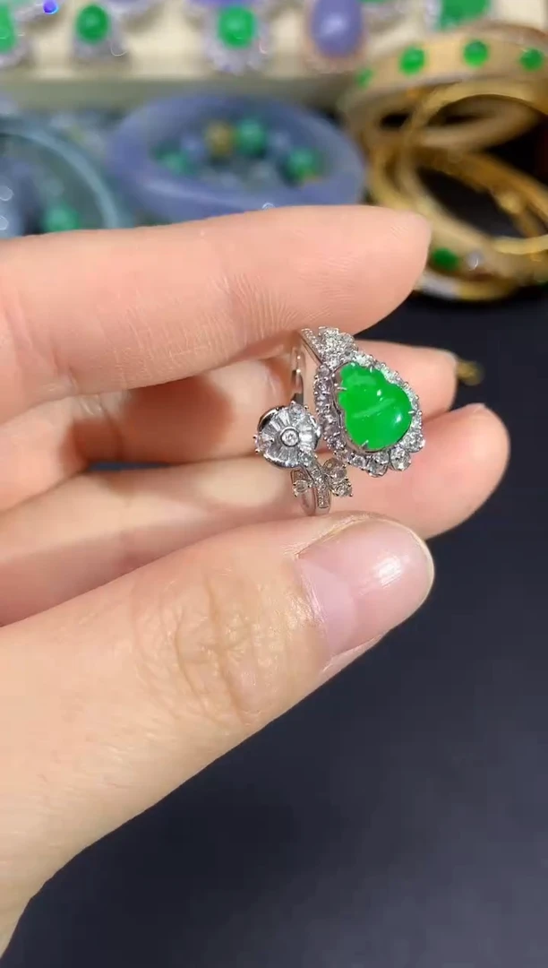 18K金镶嵌戒指翡翠364-雪姐翡翠天天见