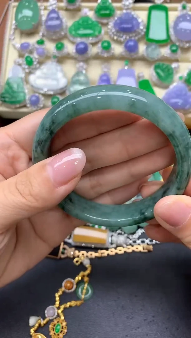 【闪购商品】翡翠手镯未镶嵌241中国好珍宝