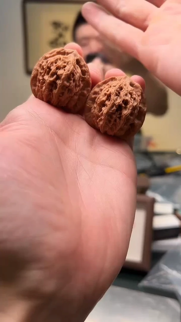 把件文玩核桃35-36mm左右 十渡野对 1对（随机发）