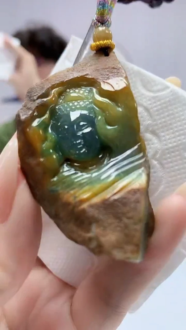 【闪购商品】定制翡翠未镶嵌4688DD-毛货挂件36