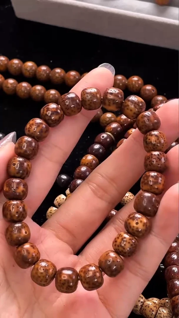 手串星月菩提精工级中珀花皮桶珠10*9手串