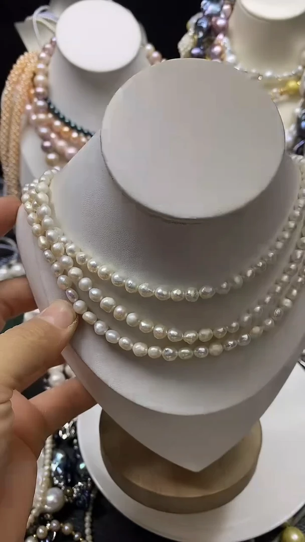 颈饰未镶嵌淡水珍珠多人