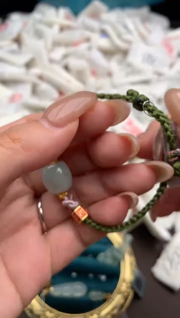 【闪购商品】翡翠手绳未镶嵌 一