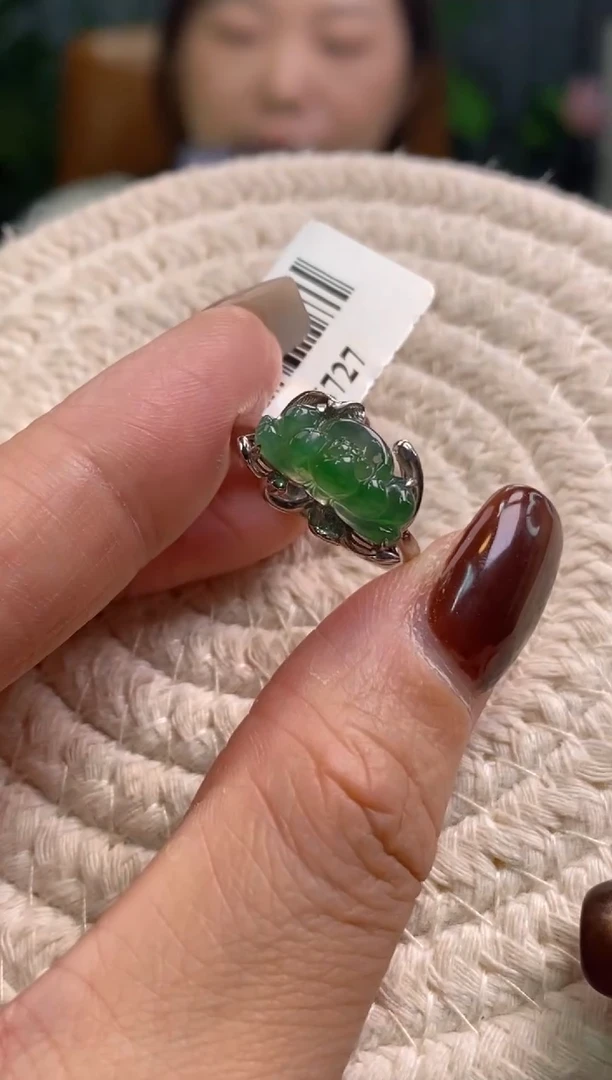 颈饰银S925镶嵌翡翠?**?净货16727