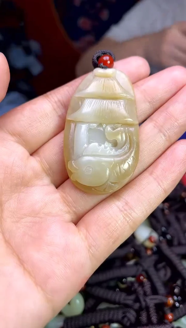 未镶嵌和田玉挂件1