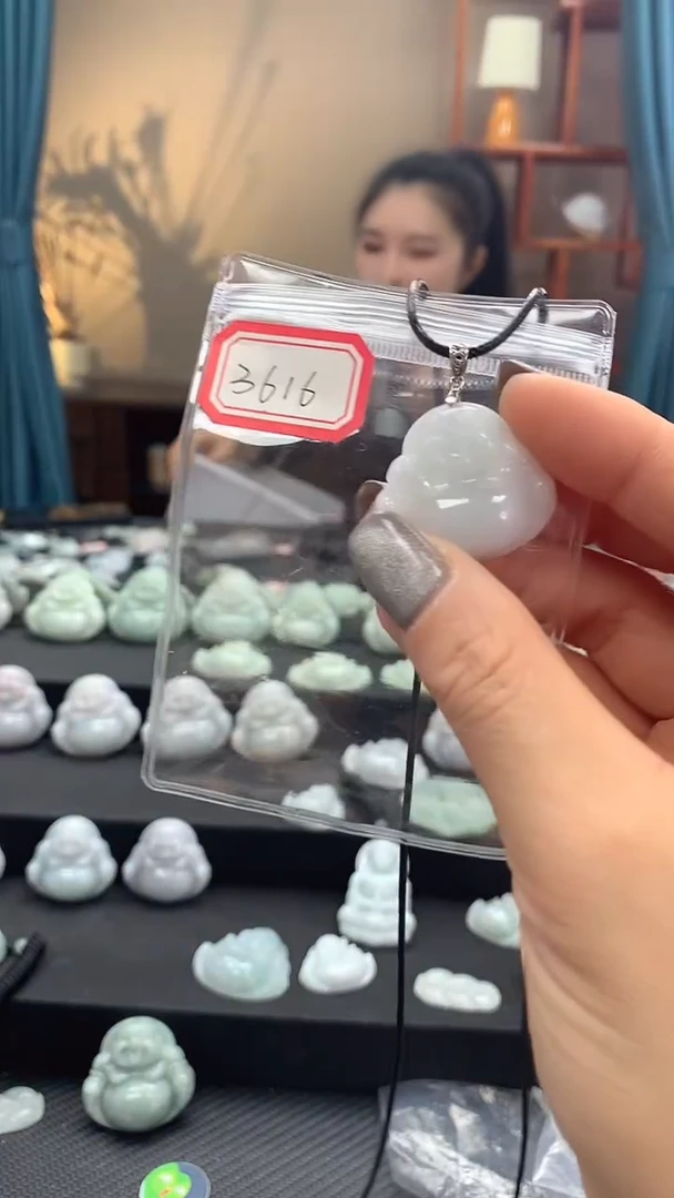 颈饰银S925镶嵌翡翠佛公3616