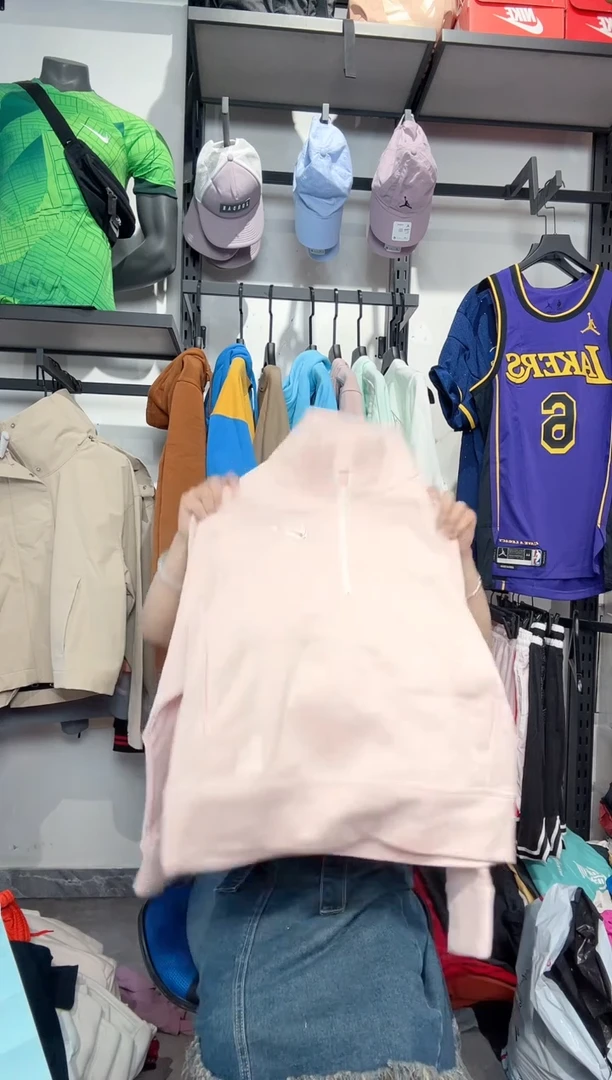 1589  编码 瑕疵款直播间过款为准 尺码 M