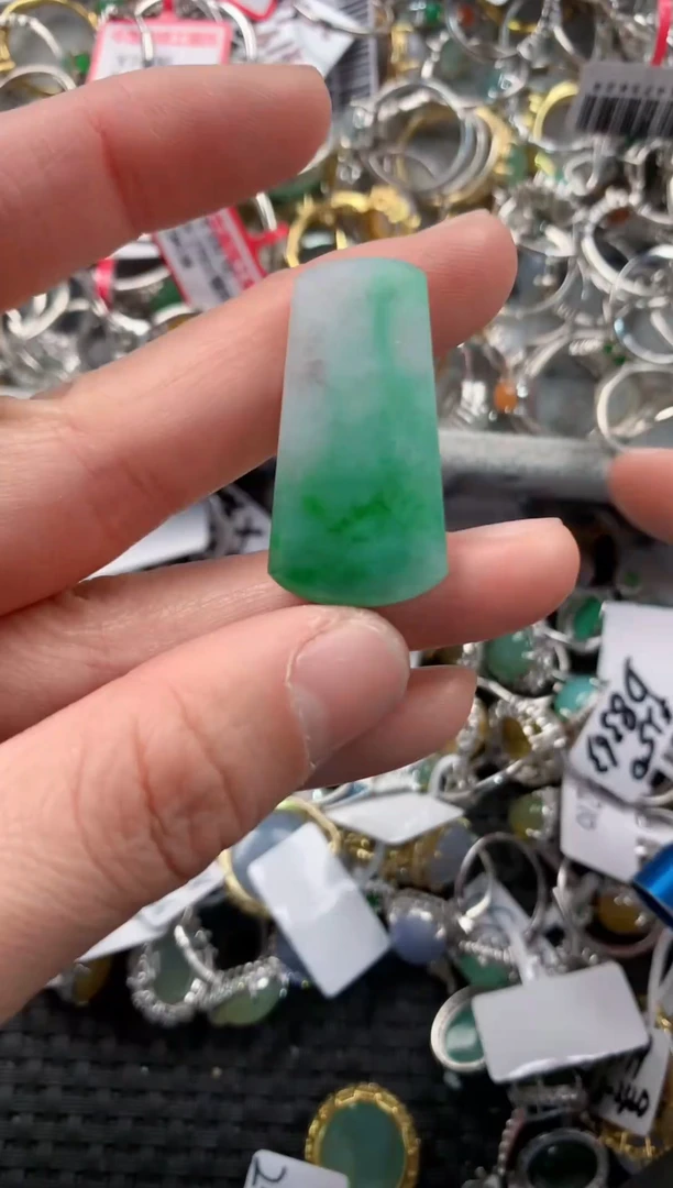 未镶嵌戒指翡翠333   6