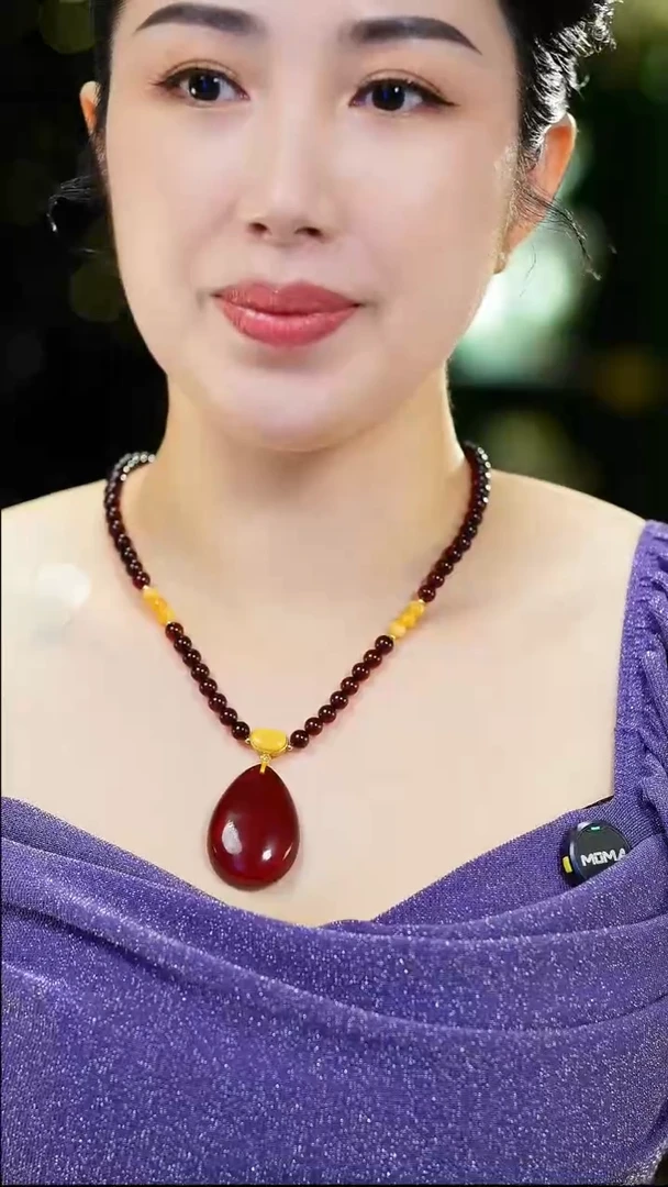 血珀项链未镶嵌血珀项链水滴吊坠