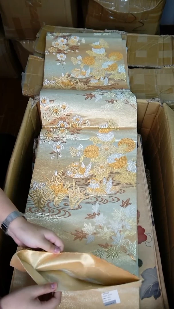 织绣63织金鸳鸯戏水