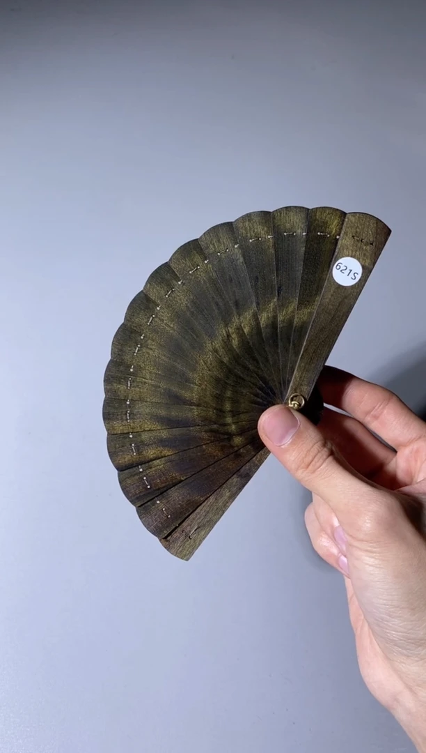 【闪购商品】金丝楠木雕621号10cm金丝楠迷你扇