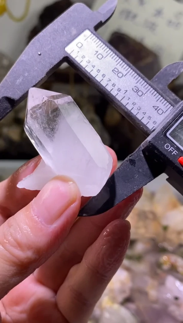 未镶嵌珠宝半成品水晶80号四川超七花园水晶