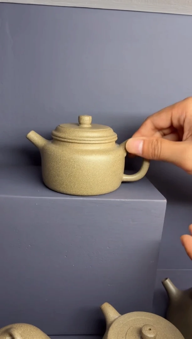 茶壶紫砂青段 德钟