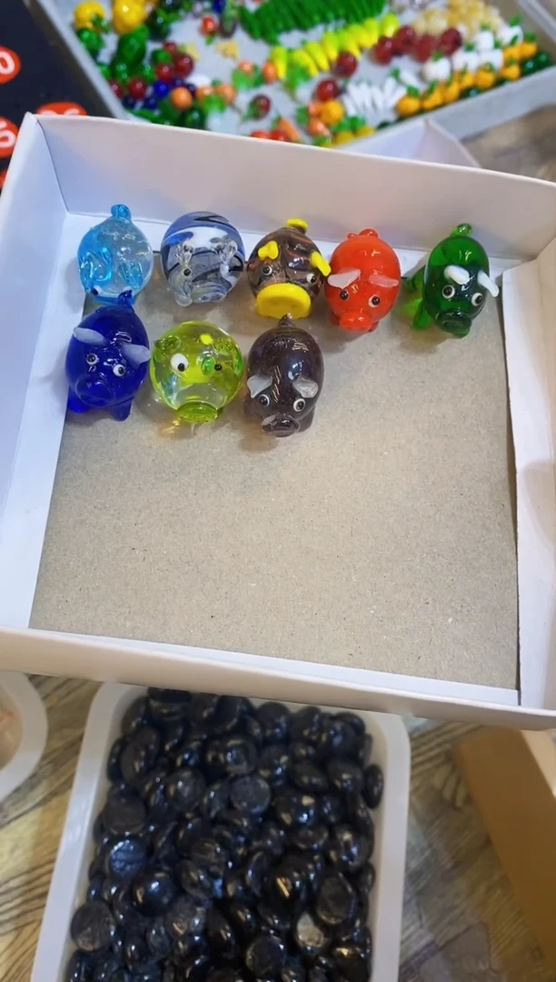 【闪购商品】琉璃手工艺品微瑕猪8个（暇品不退换）