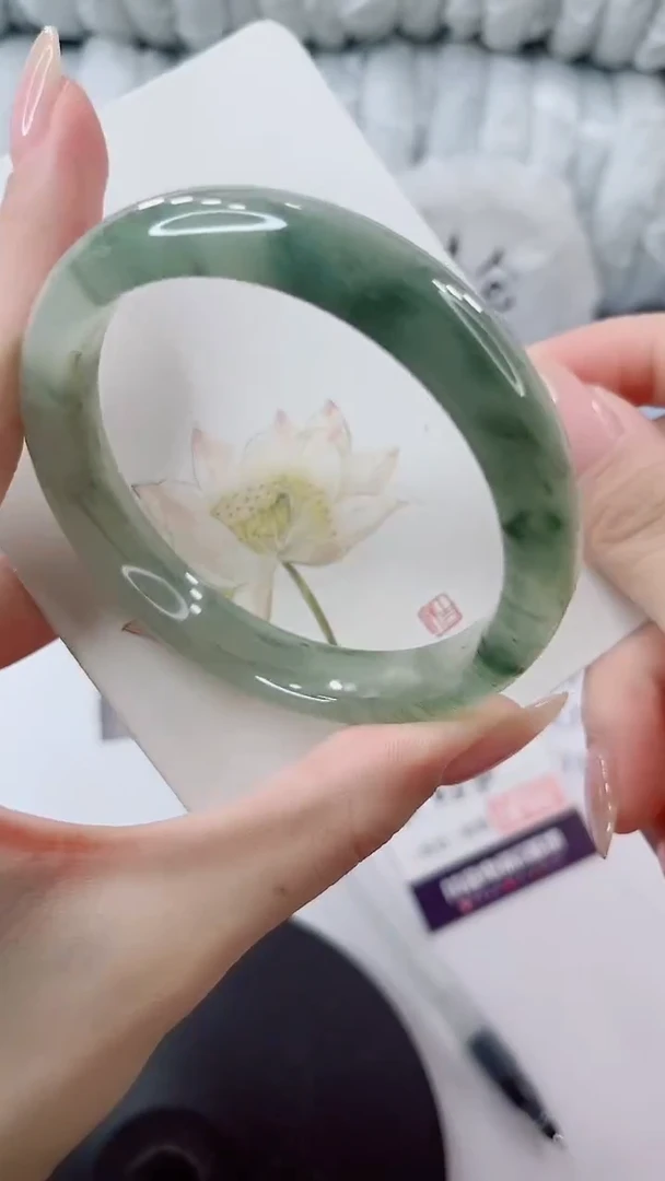 未镶嵌手镯石英质玉多样性发货V290