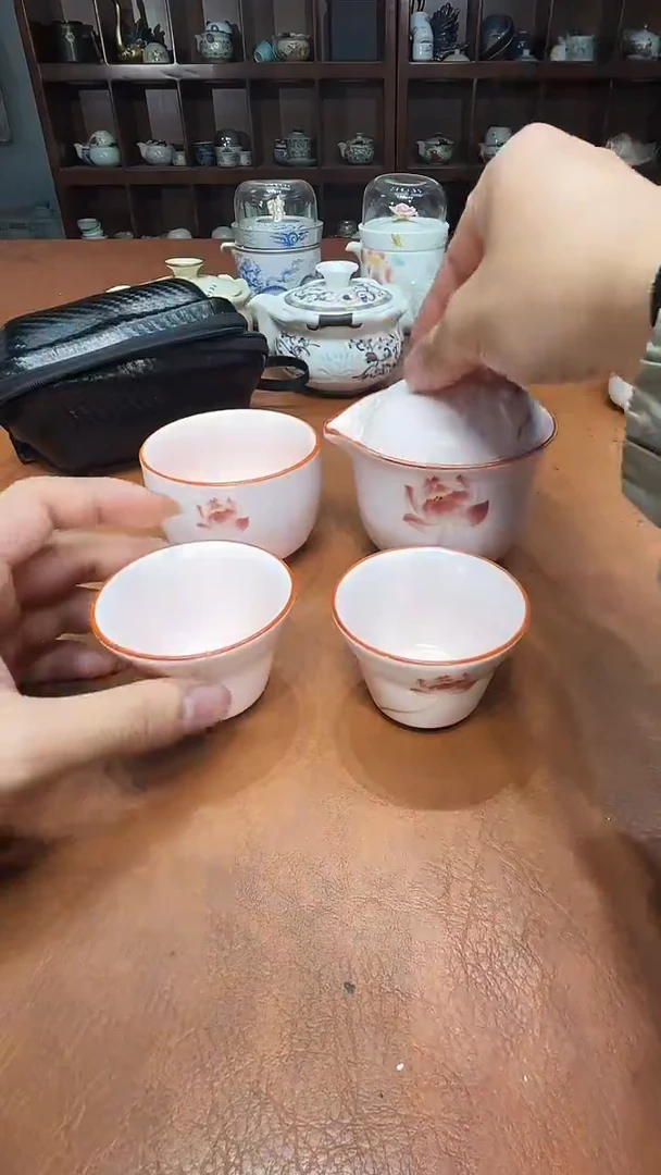274荷花三杯高雅艺术瓷简单清