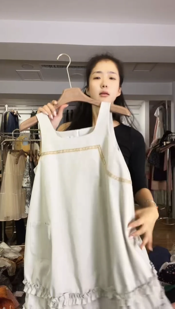 裙子       M       125斤