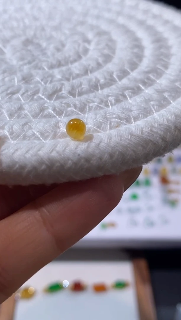 未镶嵌定制翡翠卡4.2珠珠福利不退不换