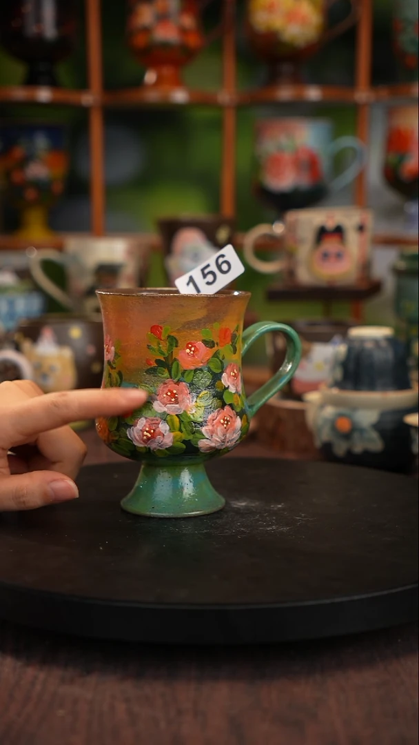 五彩手绘陶瓷紫砂杯