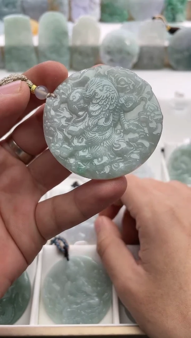 【闪购商品】翡翠颈饰未镶嵌..../3/6/ 142