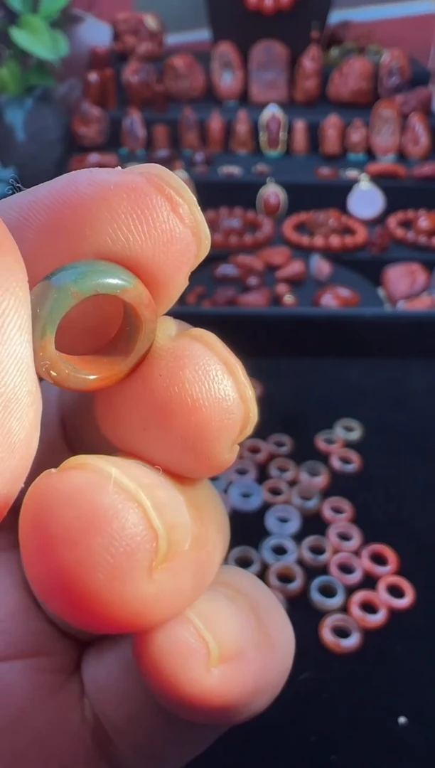 未镶嵌跑环南红玛瑙麦**麻跑环