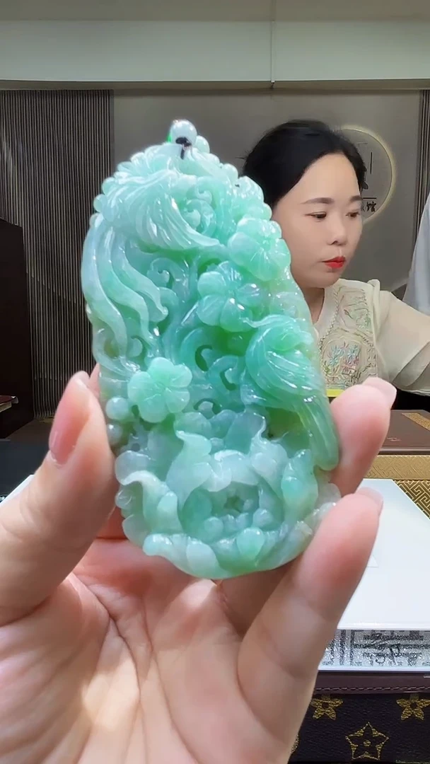 定制翡翠未镶嵌30/0625/C/发其一件/ 花