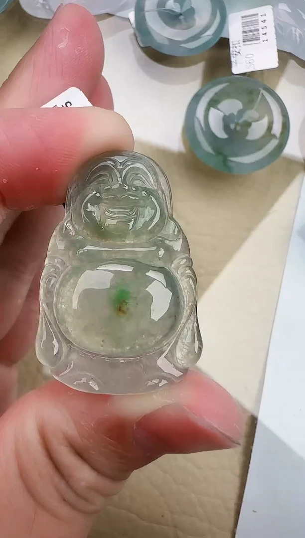 翡翠未镶嵌颈饰缅甸天然翡翠