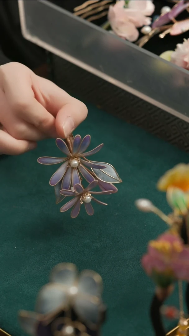 刺绣湘传礼纯手工发夹